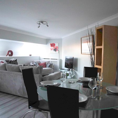 Fabulous Stylish Flat In Merchant City & Free Secure Parking Глазгоу Екстериор снимка