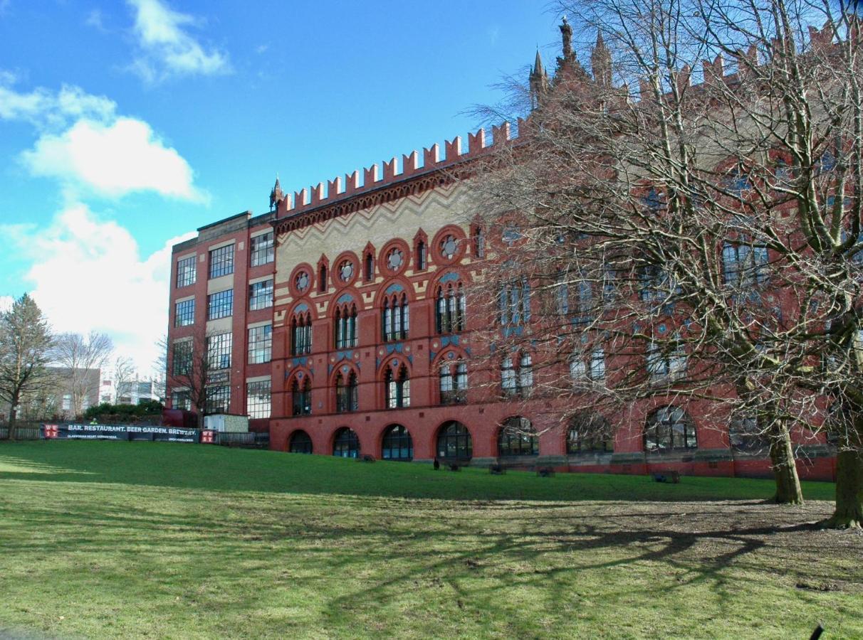 Fabulous Stylish Flat In Merchant City & Free Secure Parking Глазгоу Екстериор снимка
