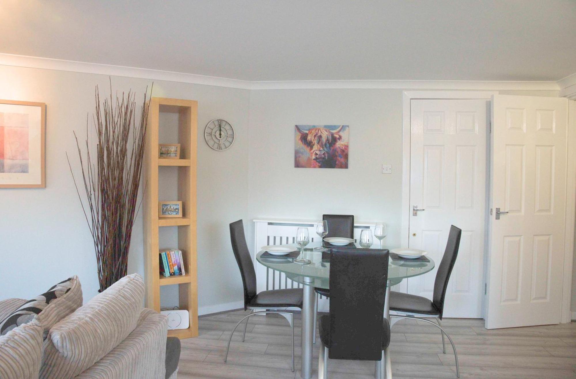 Fabulous Stylish Flat In Merchant City & Free Secure Parking Глазгоу Екстериор снимка