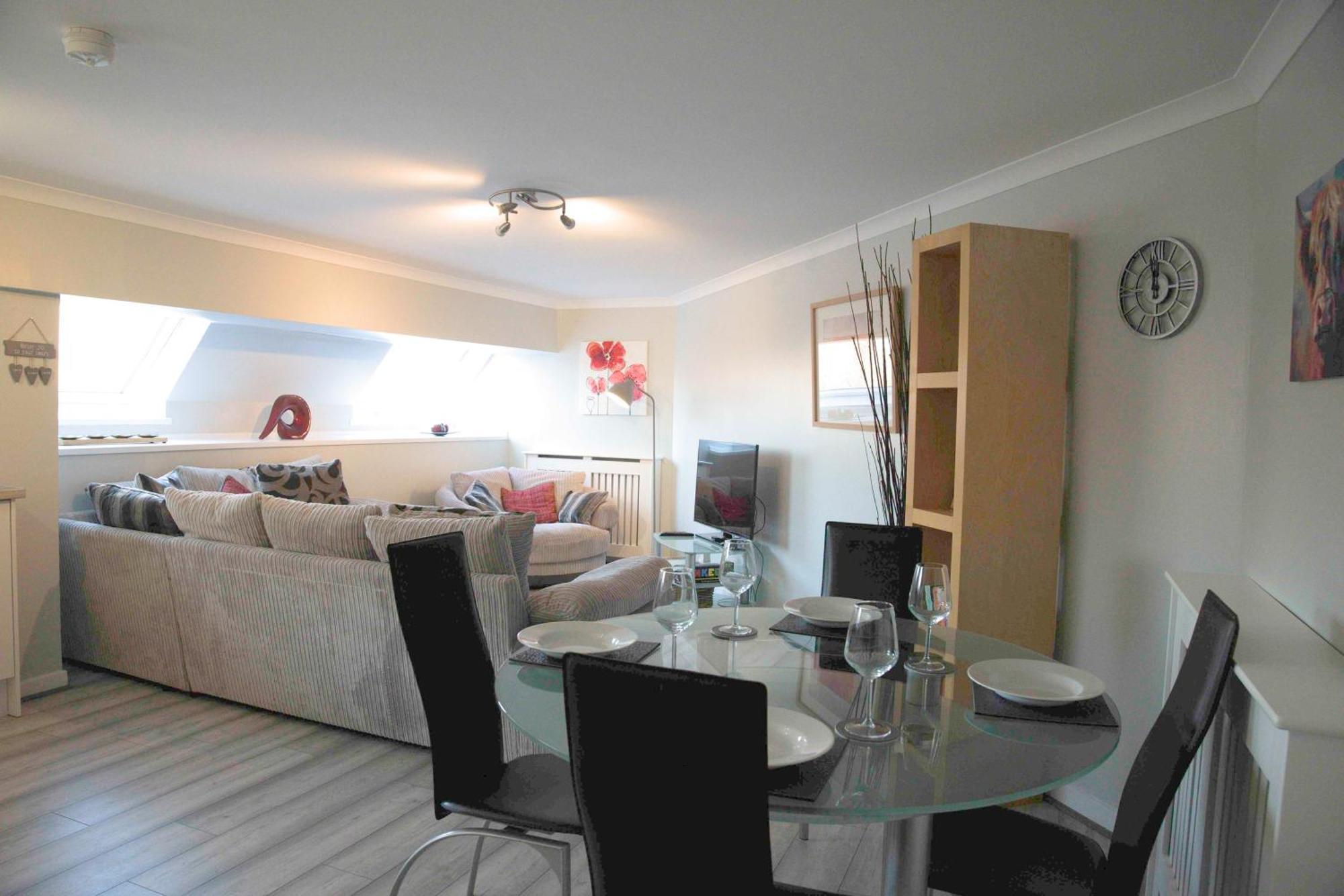 Fabulous Stylish Flat In Merchant City & Free Secure Parking Глазгоу Екстериор снимка
